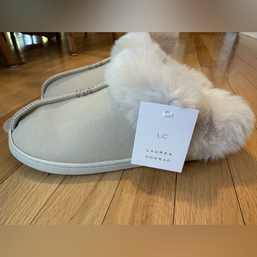 Kohl's LC Lauren Conrad Women's Cream Slippers